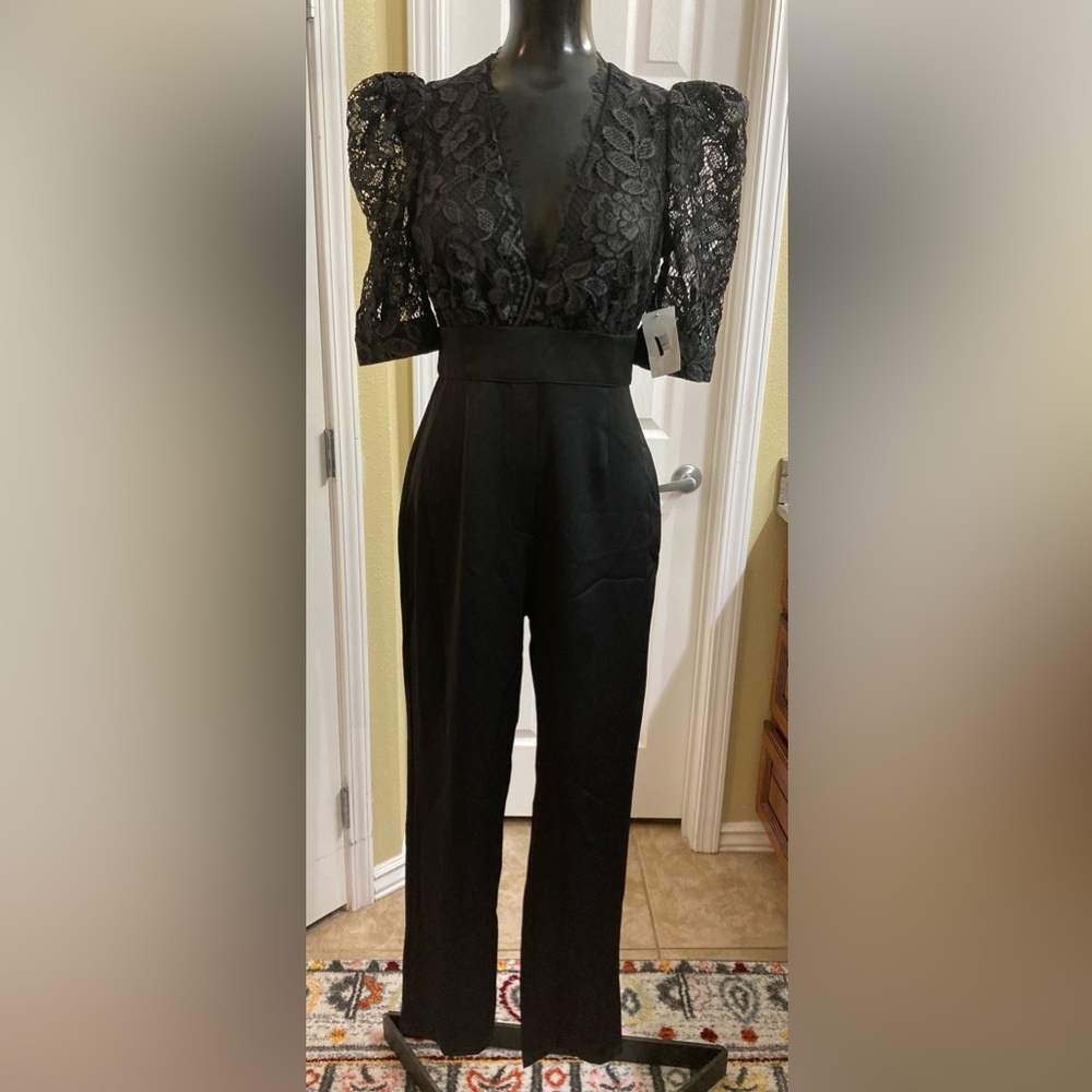 NWT ADELYN RAE Black Jumpsuit Size XS - Picture 2 of 15